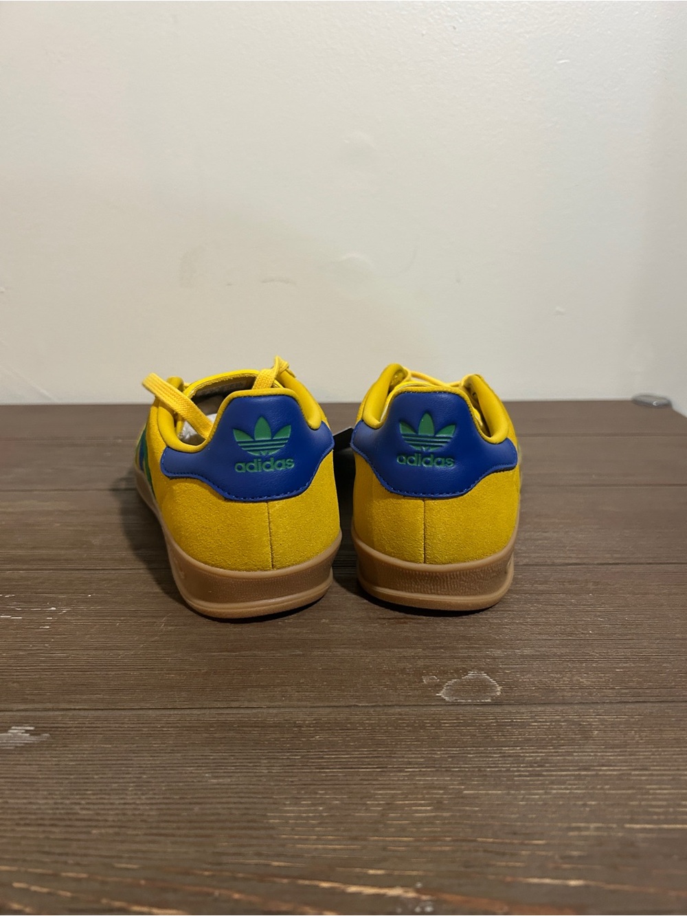 adidas Gazelle Indoor J World Cup 2026 Brazil Yellow Blue Green IH6463 Size 4Y - Picture 3 of 11